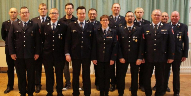 Mehr über den Artikel erfahren Feuerwehr Seugast stößt Gerätehausneubau an