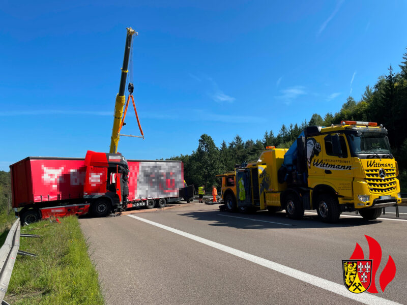 THL 2 | VU LKW/Bus (leer), ohne eingeklemmte Personen
