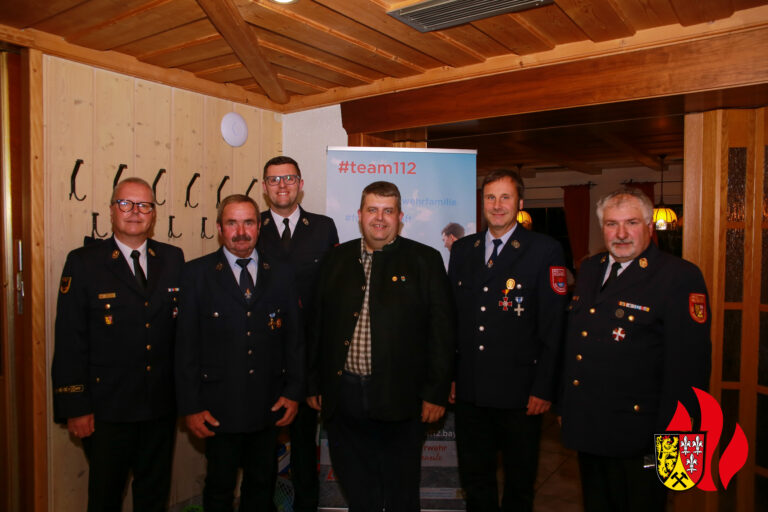 Mehr über den Artikel erfahren Zwei Ehrungen bei der Inspektionsversammlung