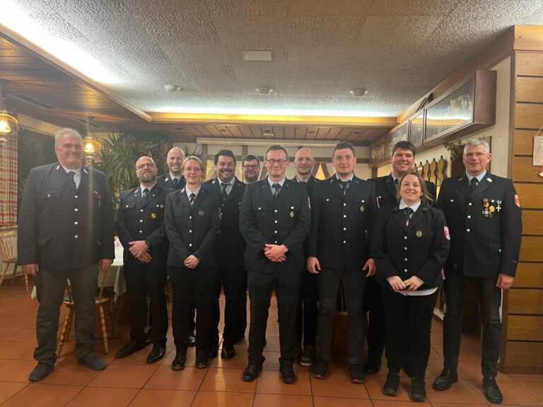 Mehr über den Artikel erfahren FF Hirschbach blickt auf Jubiläumsjahr zurück